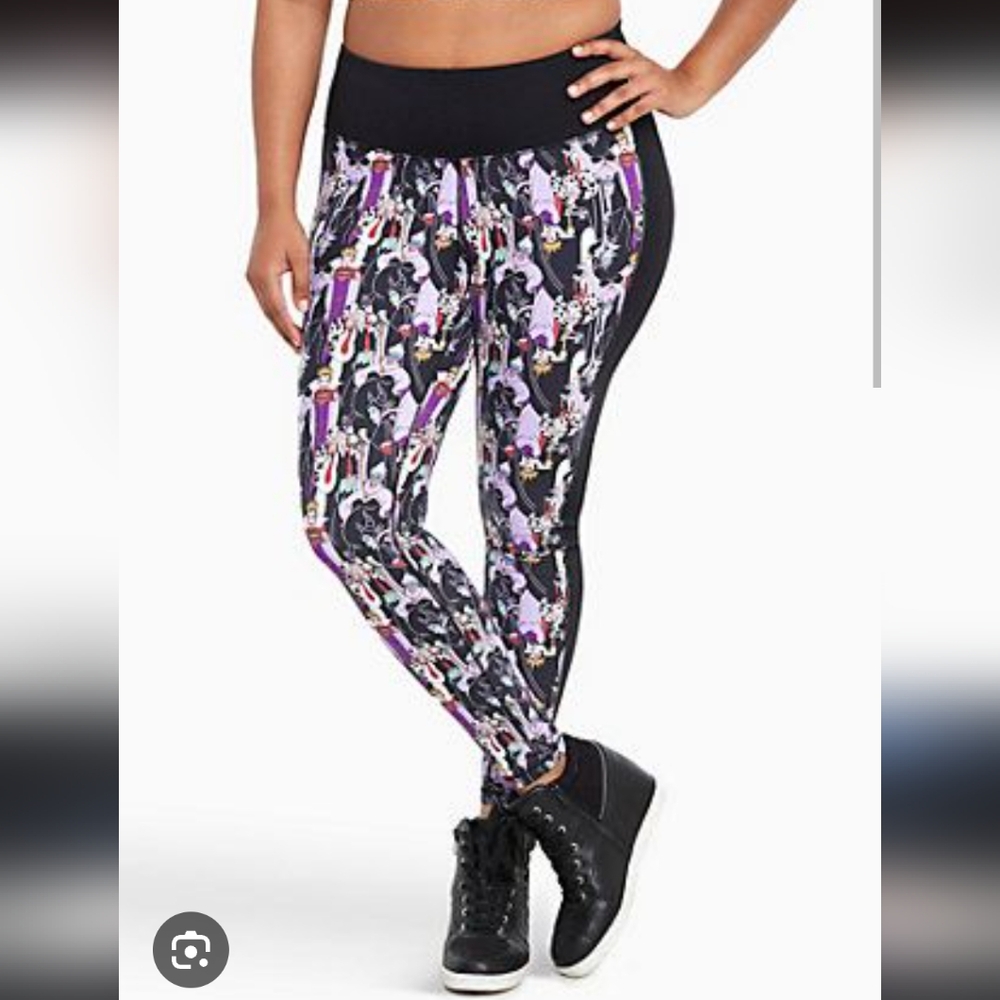 TORRID Evil Queens High Waisted Leggings 3XL